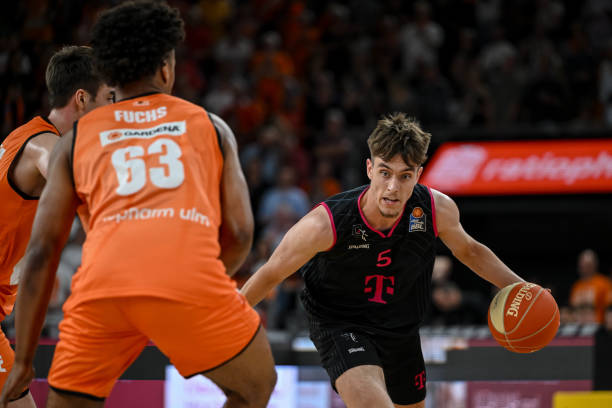 涯迈向更高 涯迈向更高