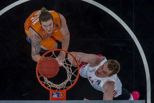 仍需加强 仍需加强